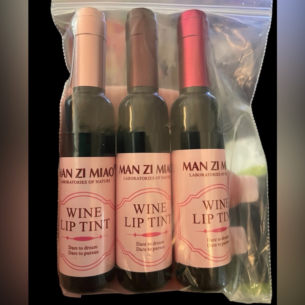 Wine Bottle Lip Tint